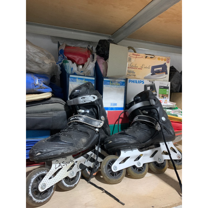 sepatu roda dewasa