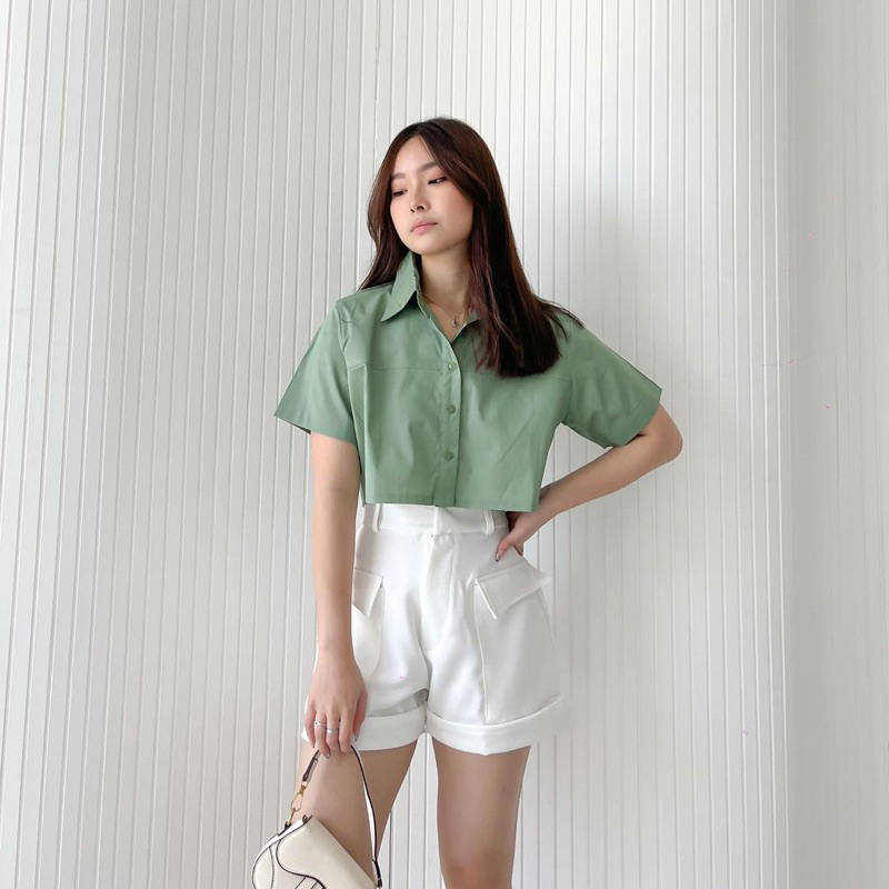 FRODE BASIC CROP TOP - BLOUSE WANITA OVERSIZE PREMIUM KOREA - KEMEJA PESTA - KEMEJA KANTOR WANITA - TOP BASIC MEWAH BUSUI FRIENDLY - ATASAN UNTUK KONDANGAN - TOP SEXY - HADIAH / KADO ULTAH UNTUK CEWEK