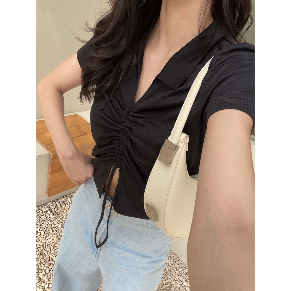 Kadaka T-0466 Top Scrunch Serut Detail Kerah Knit Korea