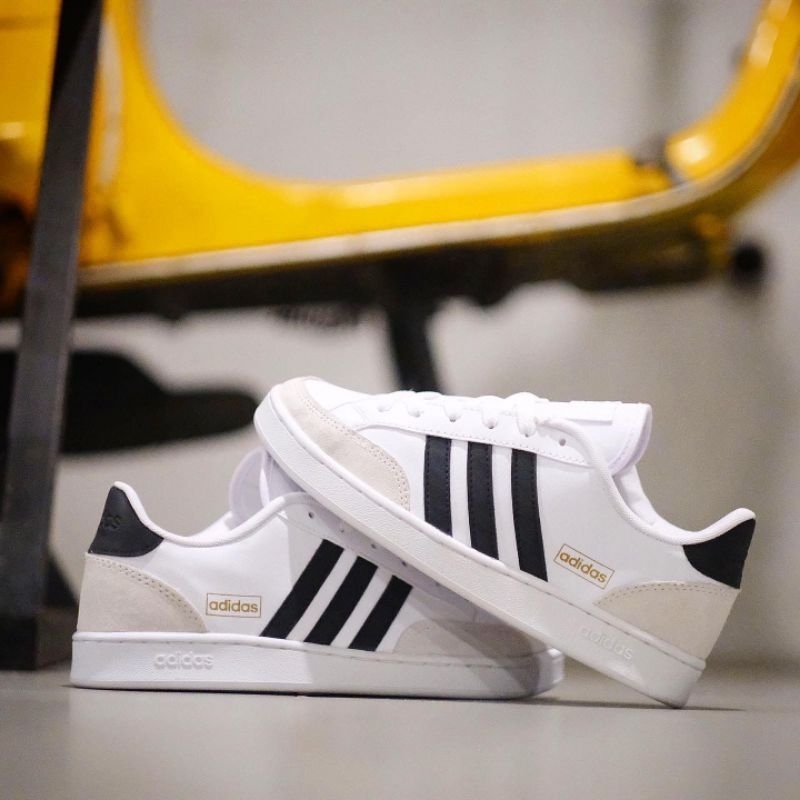 ADIDAS GRAND COURT SE WHITE BLACK