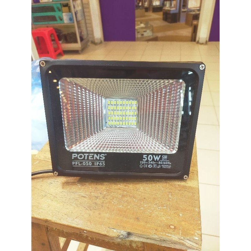 Lampu Sorot Led 50 Watt ip65 Cahaya putih