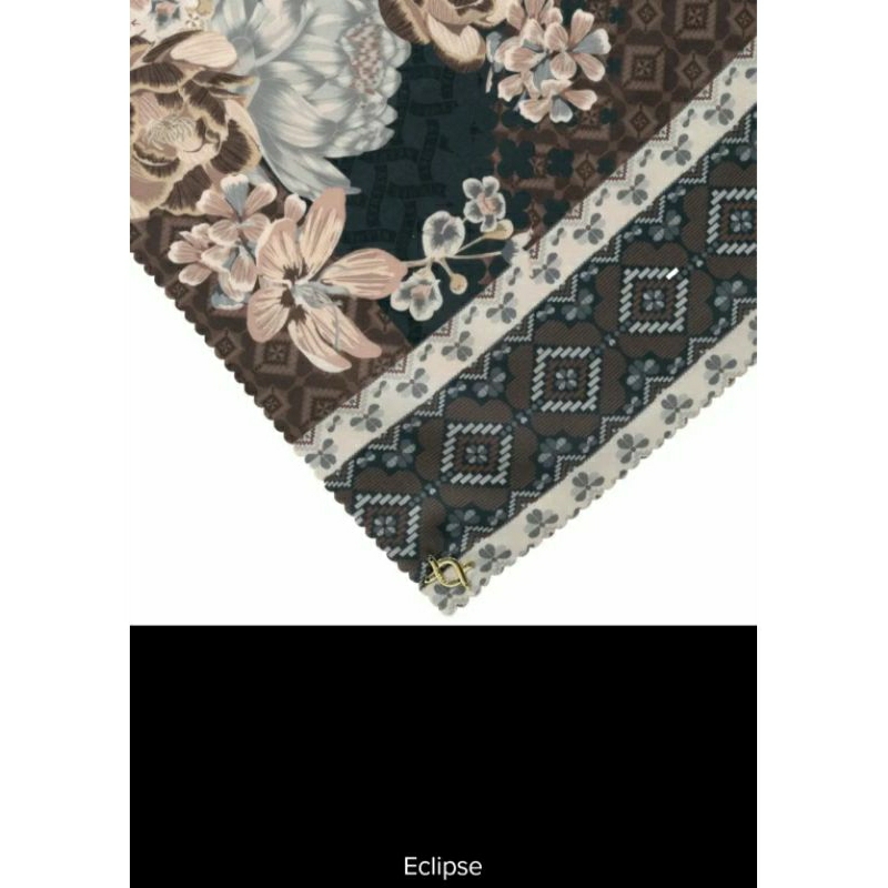 maharani scarf wearing klamby