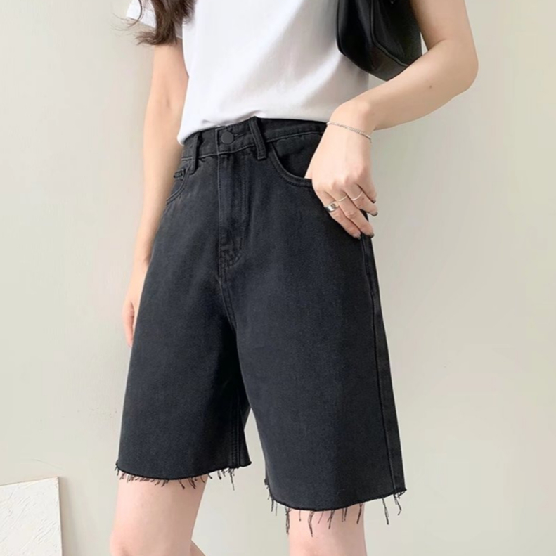 Celana Pendek Wanita Rawis Highwaist Hitam Import