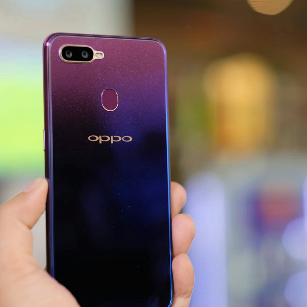 OPPO F9 6/128 GB GARANSI DISTRIBUTOR 1TH