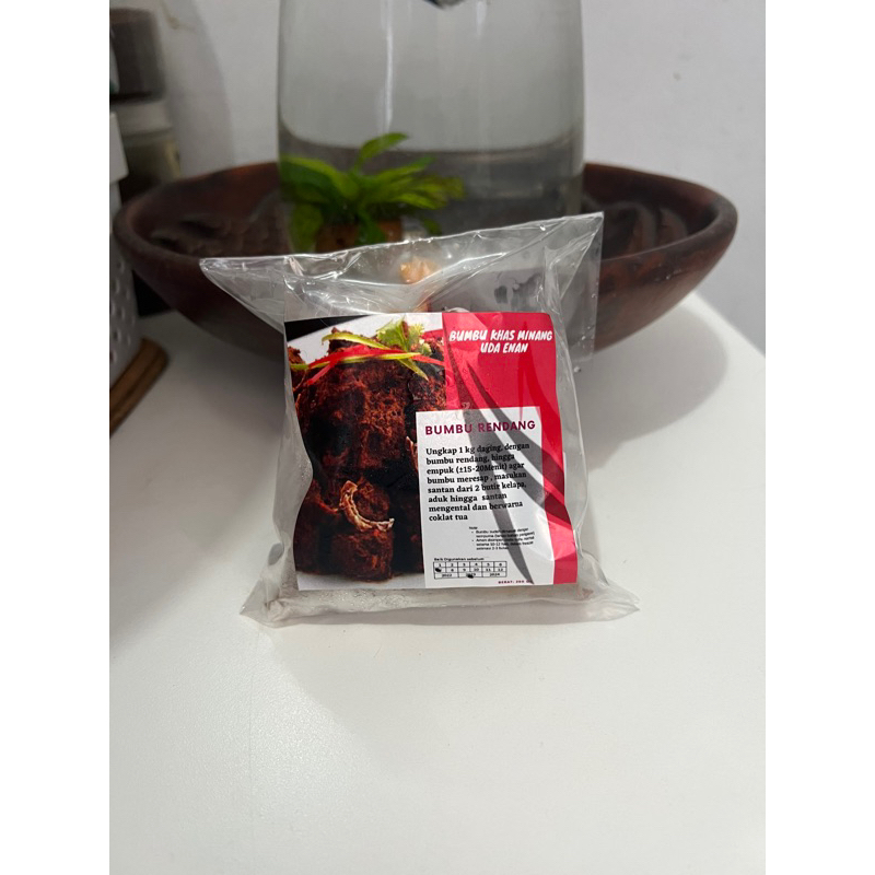 

Bumbu Rendang Asli Minang Siap Masak 250g
