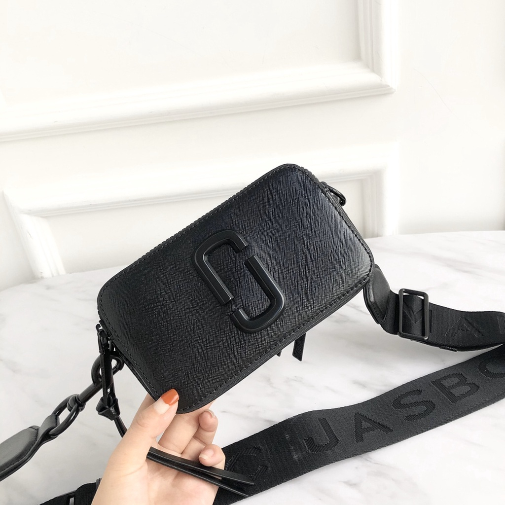 TAS WANITA BLACK HITAM CROSSBODY TAS SELEMPANG SHOULDER BAG / TAS KULIT WANITA / CAMERA BAG