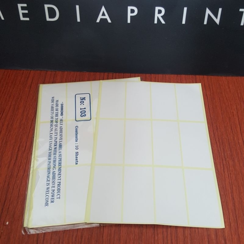 

stiker label nama undangan 103 standard