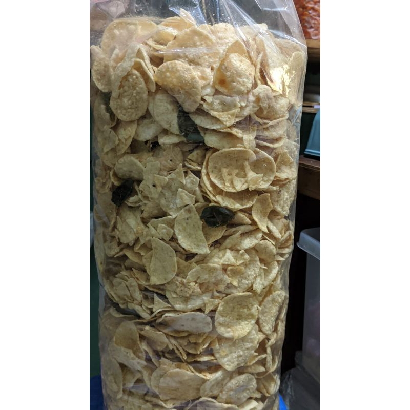 

Opak Singkong Asin Gurih/Keripik Singkong Opak Asin/makanan snack cemilan ringan/Snack kekinian