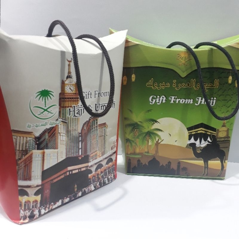 

Paper Bag Paket Oleh-Oleh Haji & Umroh / Kotak Oleh Oleh Haji Umroh Tali Premium