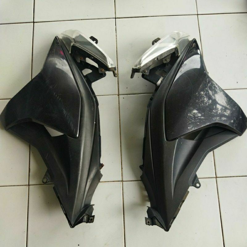 cover bodi sayap kanan kiri CS1 original