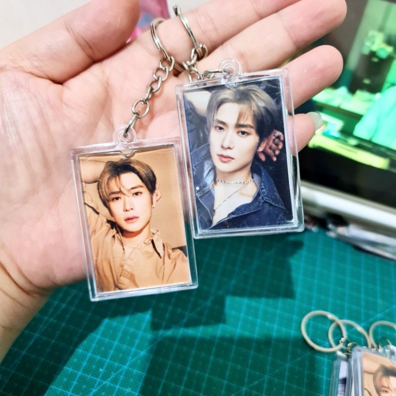 NCT Dojaejung Parfume Acrylic Clear Keychain Gantungan Kunci Akrilik