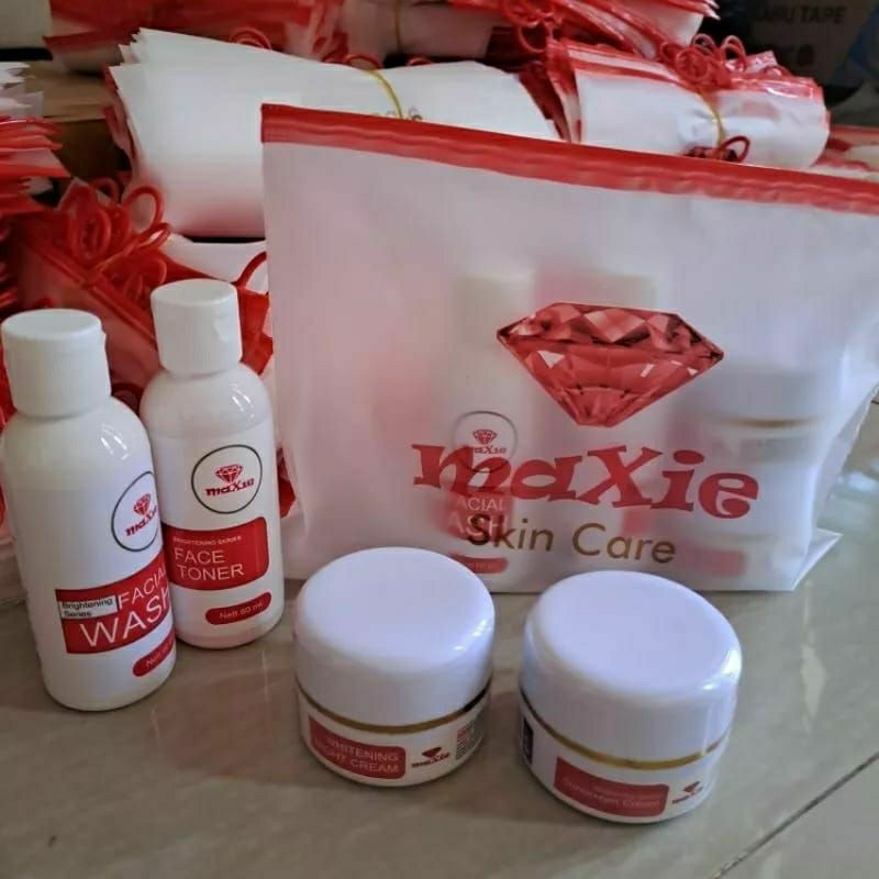 MAXIE GLOW ORIGINAL KEMASAN BARU/SKINCARE BPOM MURAH/PAKET GLOWING BPOM