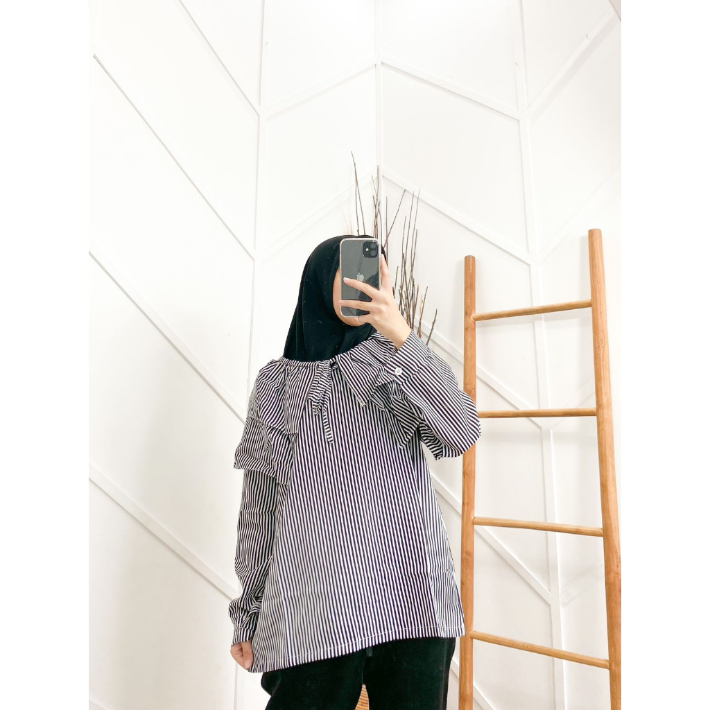 Fillio Blouse - Blouse Wanita - Blouse Korean Style - Atasan Katun Salur Ld 110cm Kerah Ruffle Daily Blouse