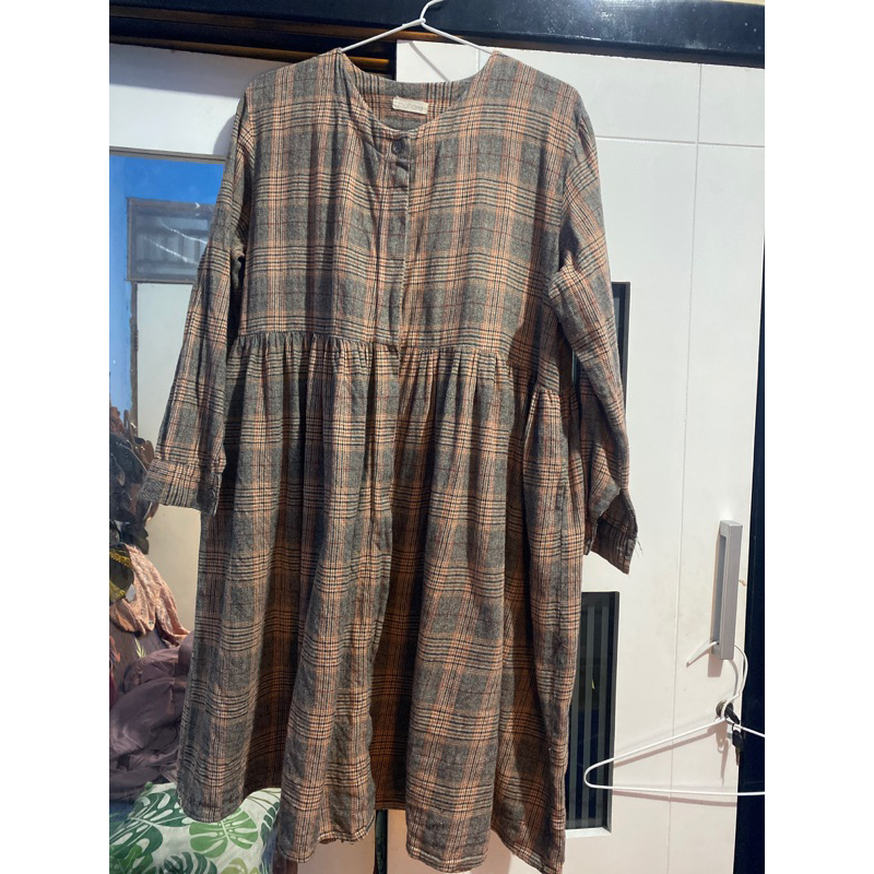 Denia SQ Grey by Mahara preloved