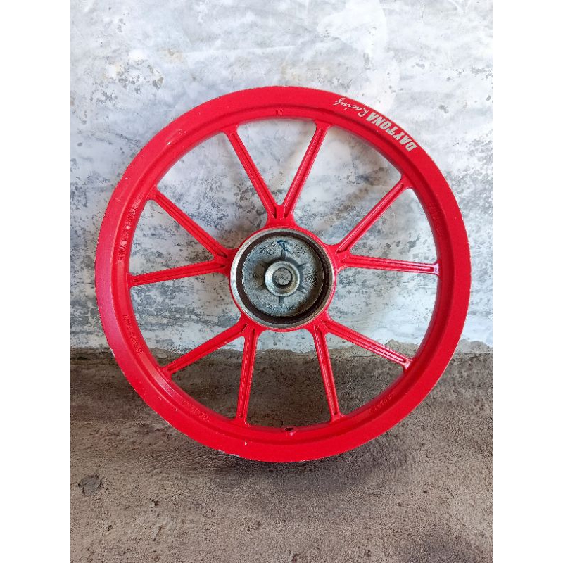 Daytona GP wheel suzuki