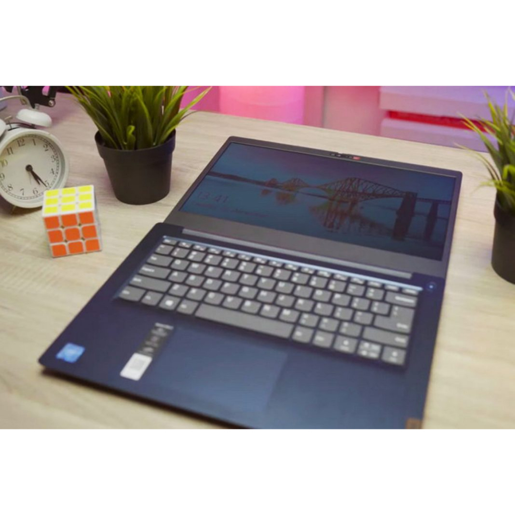 Laptop lenovo ideapad Slim 3 intel core i5 1235U Ram 16GB SSD 512GB FHD WIN11HOME ORIGINAL