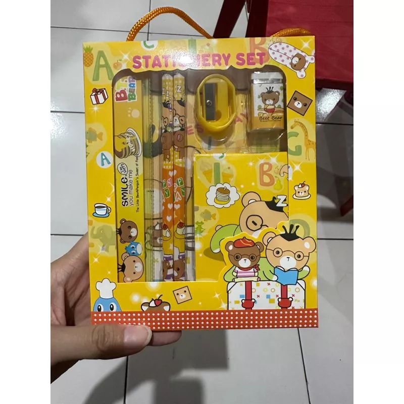 MJ88 Pensil Anak Set Stationery Alat Tulis kotak Pensil Karakter /Book Set Alat Tulis Paket Buku Unik / Paket Alat Tulis Set /Stationery Set Corak Gambar /Memo /Souvenur Ulang Tahun Anak / Paket Alat Tulis Anak /Stationery Set Tas/Set Alat Tulis Set