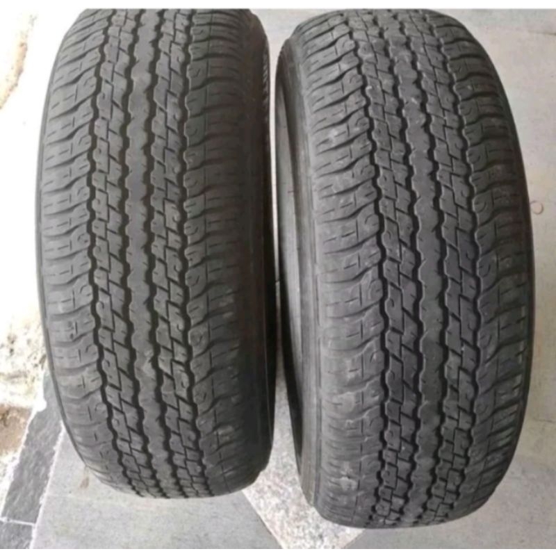 BAN MOBIL RING 18 PAJERO UKURAN 265/60 R18 SECOND TUBLESS MEREK DUNLOP