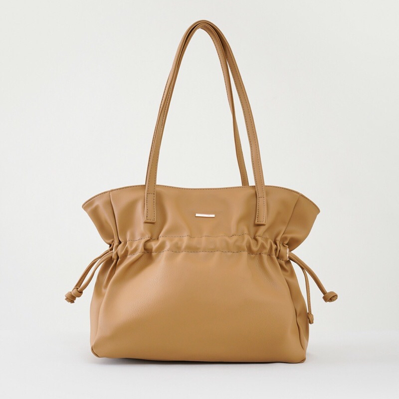 Merche Preloved/Warna latte/Totebag Merche/Totebag Preloved