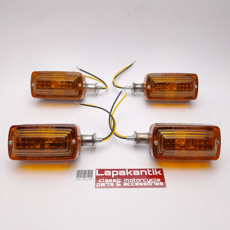 Yamaha V50 V70 V75 V80 RD125 DX RX125 Lampu Sein Sen 4bj