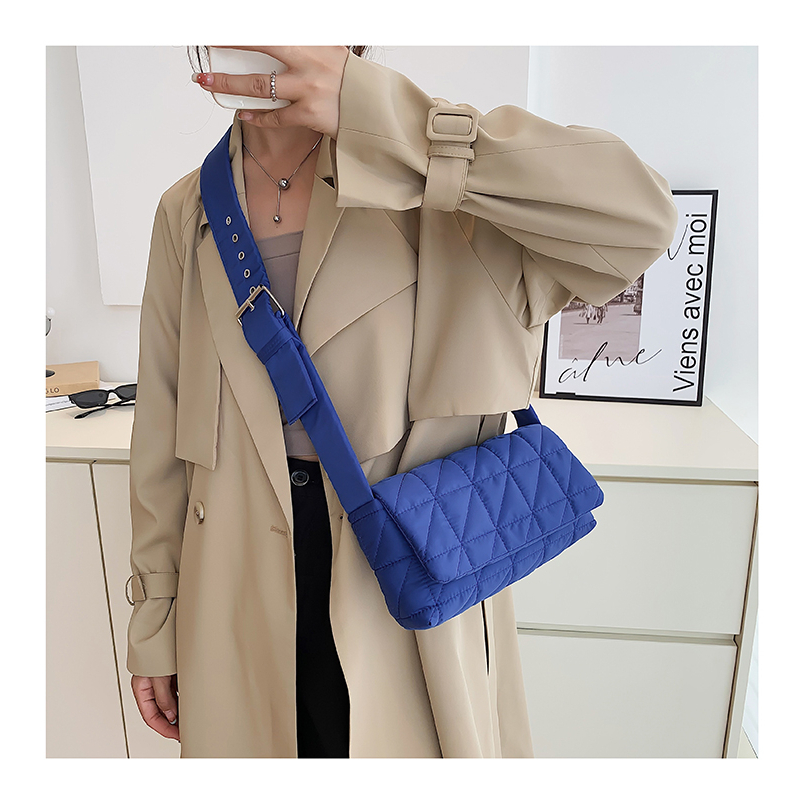 Women Bag Shoulder Puffy Bag 10132