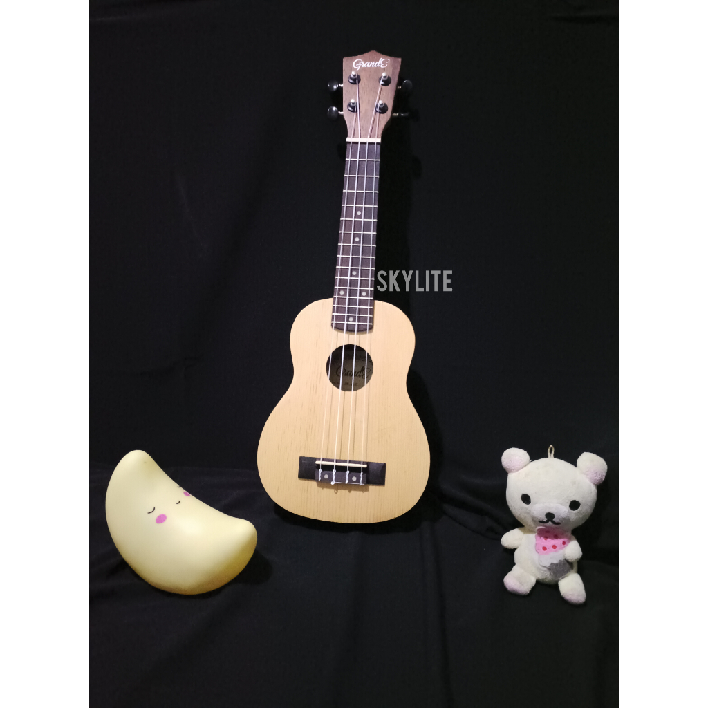 UKULELE SUPRANO GRANDE Preloved