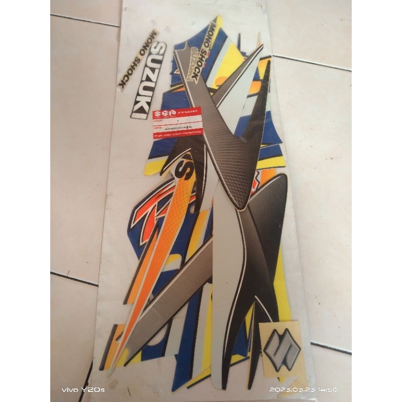 striping sticker ful body satria 2tak hiu biru putih original sgp
