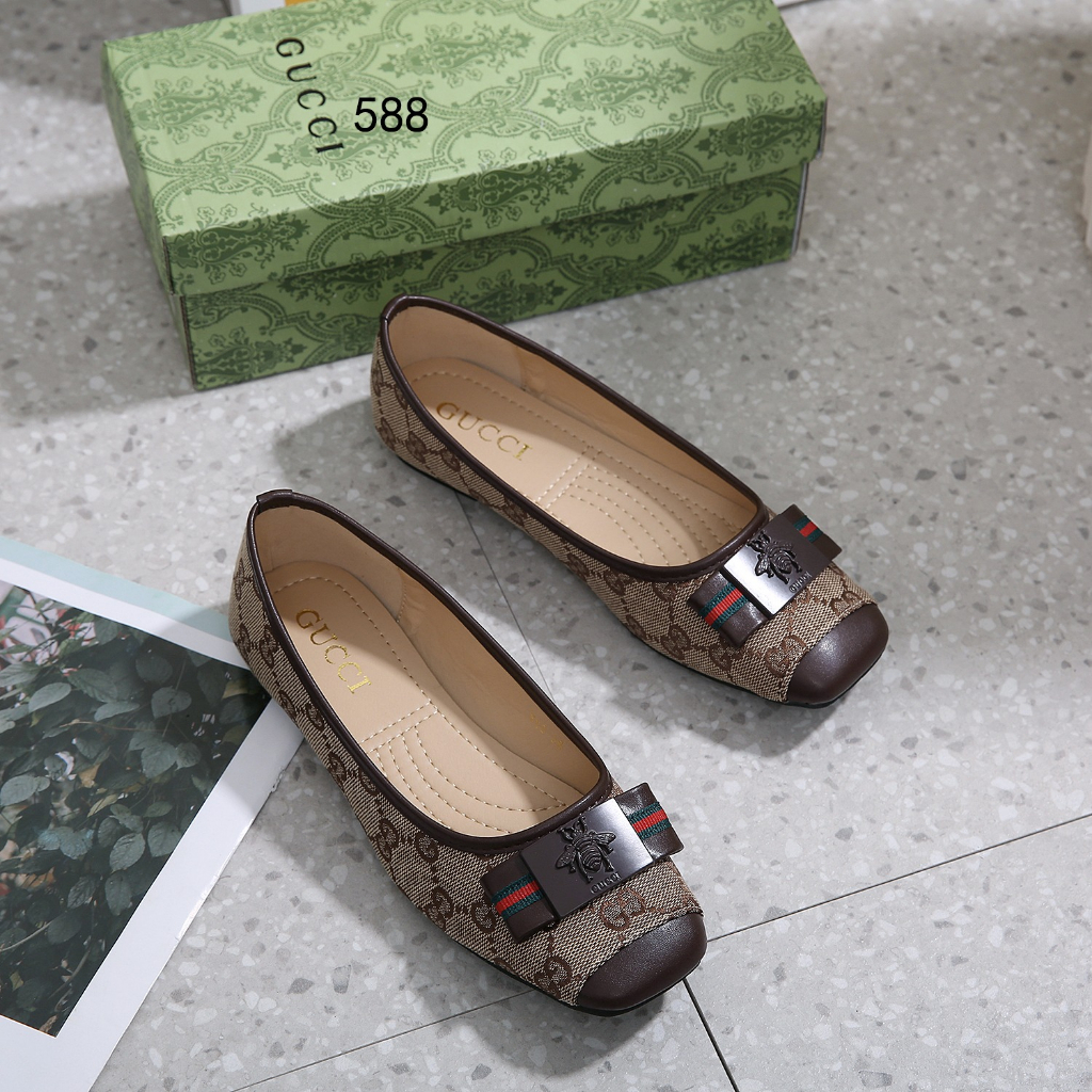 588 GG -Canvas Flat Shoes