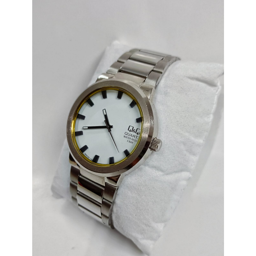 SALE Jam Tangan Pria Casual Stylist Business Rantai Stainless Steel Analog Original Q&amp;Q QnQ QQ Q544 Series