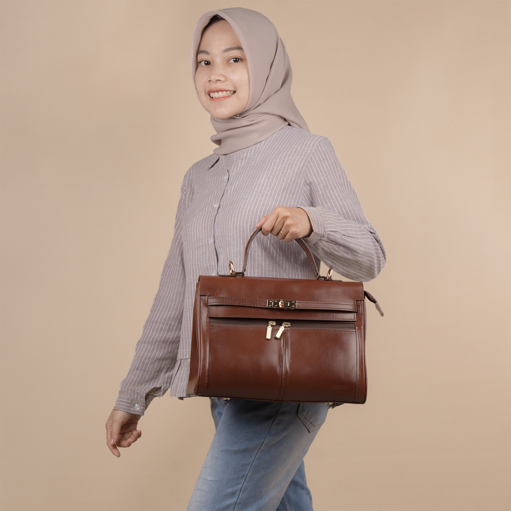 Nafia L Tas Selempang Wanita Kulit Asli Sling Bag Leather Lecari