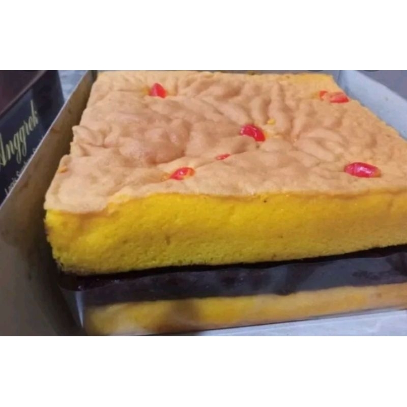 

bolu lapis surabaya anggrek