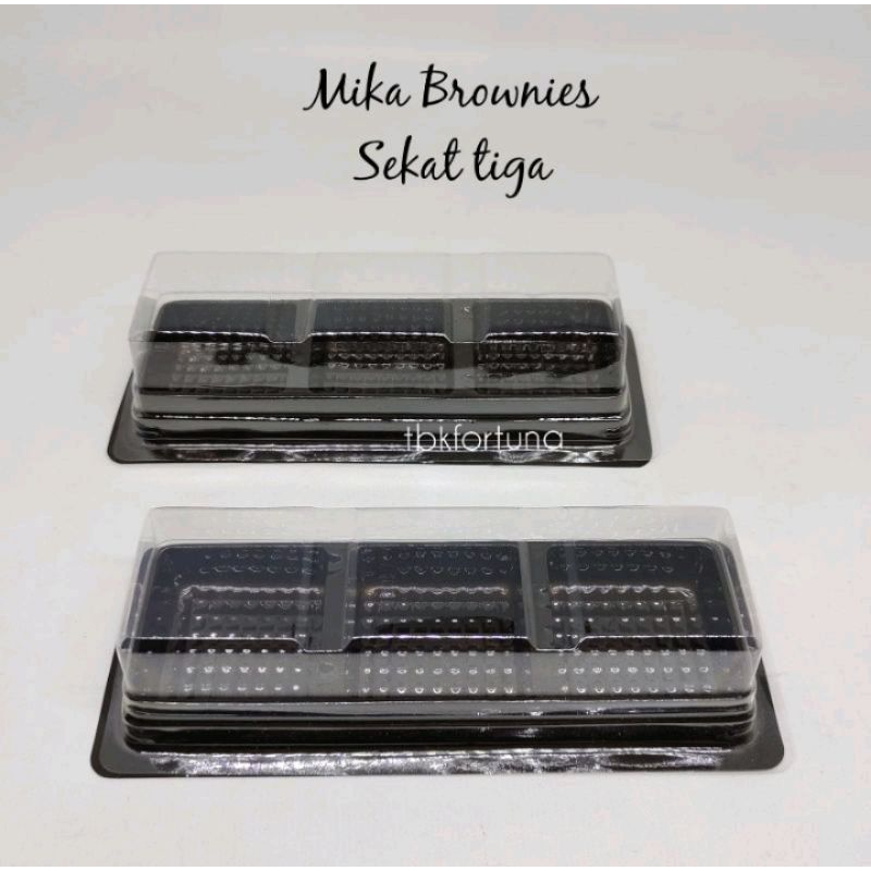 Mika Brownies Sekat Tiga per 10pcs