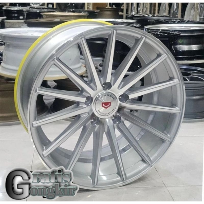 velg ring 17 vossen pcd 5x114.3 velg mobil xpander.hrv.innova.ertiga.brv.civic dll