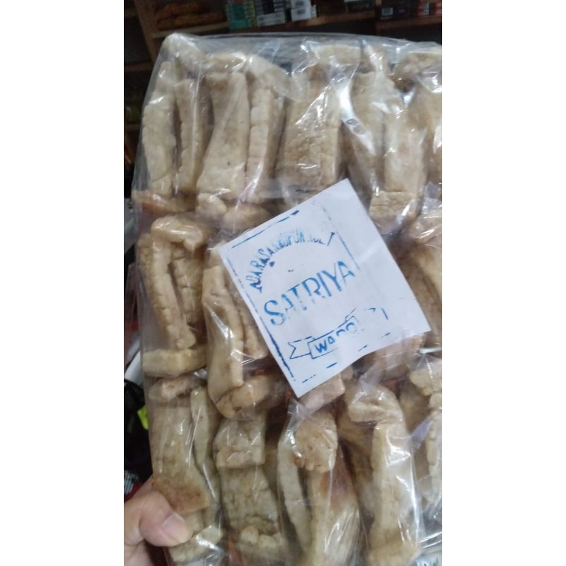 

satriya..kerupuksatriya