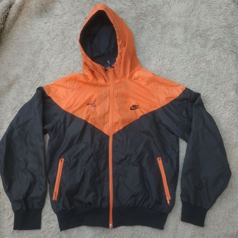 jaket nike sport aid