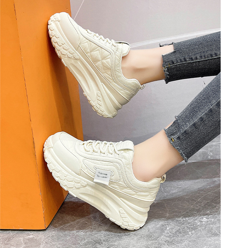 Sepatu Sneakers Wanita High Premium Quality - 2366