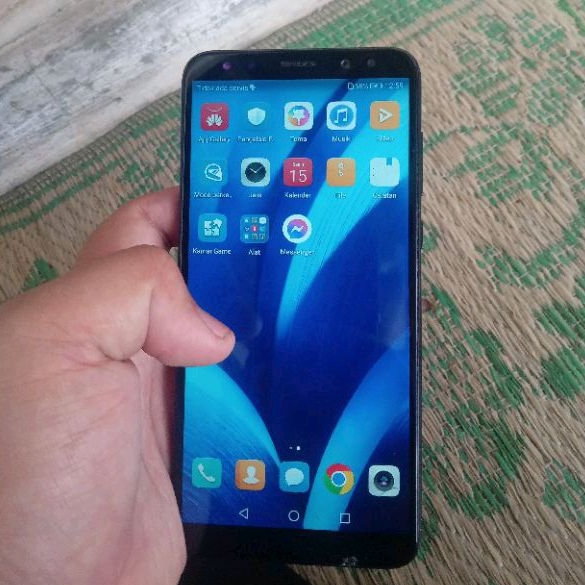 huawei nova 2i minus retak dikit