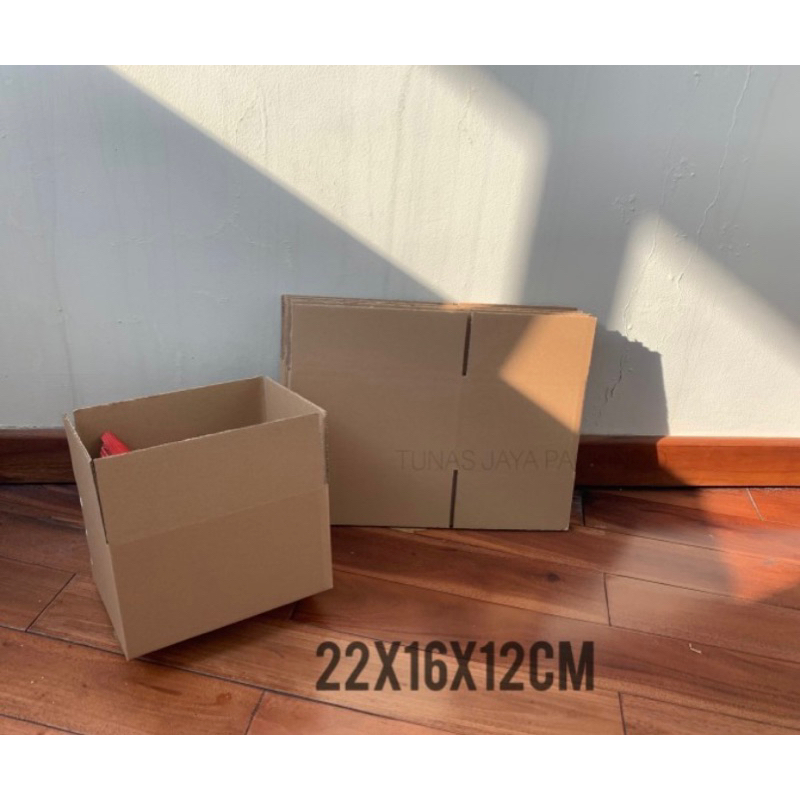 

kardus packing uk 22x16x12