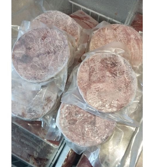 

tenderloin wagyu batik 1 kg isi 6