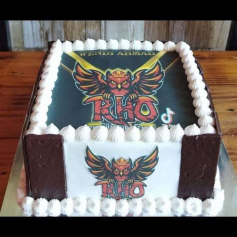 

cake tiramizu with edible poto