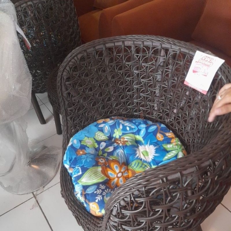 set kursi teras brekele