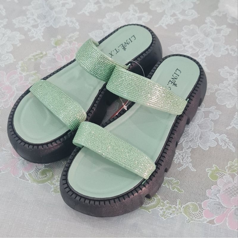 Sandal Wedges Wanita Selop Strap Glitter Import