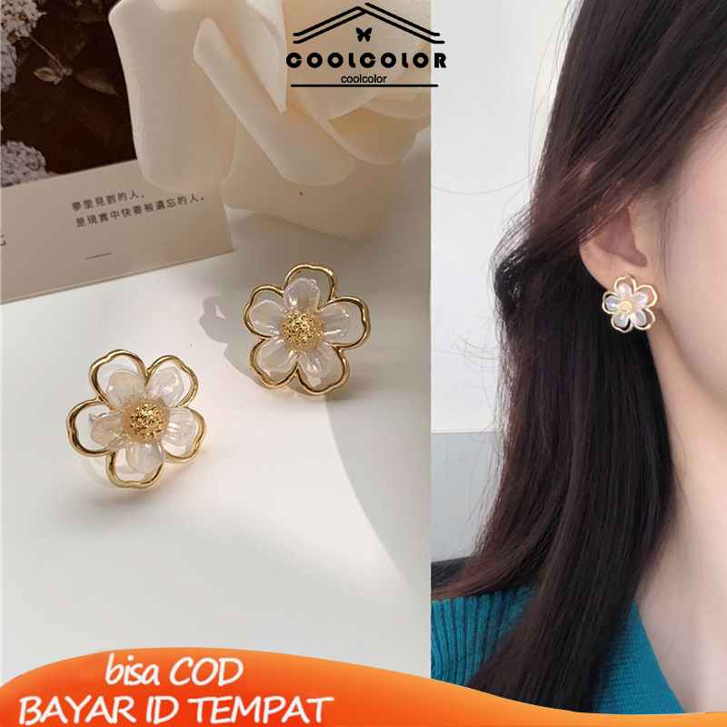 COD✨Anting Bunga Korea Kecil Sepasang Flower Stud Earrings Emas Anting Tusuk Motif Vintage Fashion Impor Murah Aksesoris Wanita