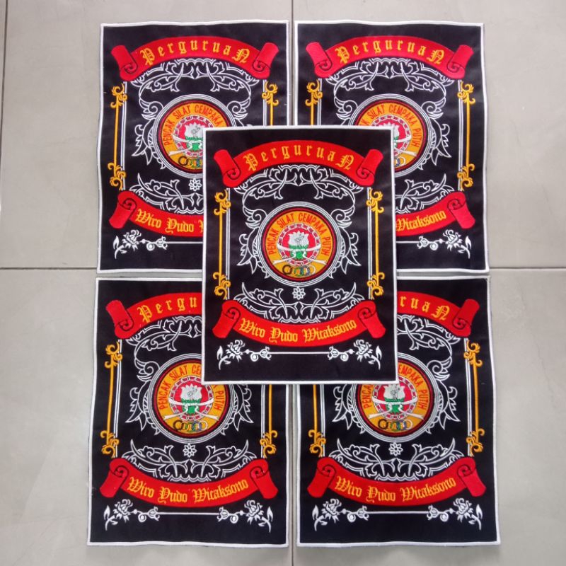 BED PUNGGUNG BORDIR PSCP BET CEMPAKA PUTIH 1974