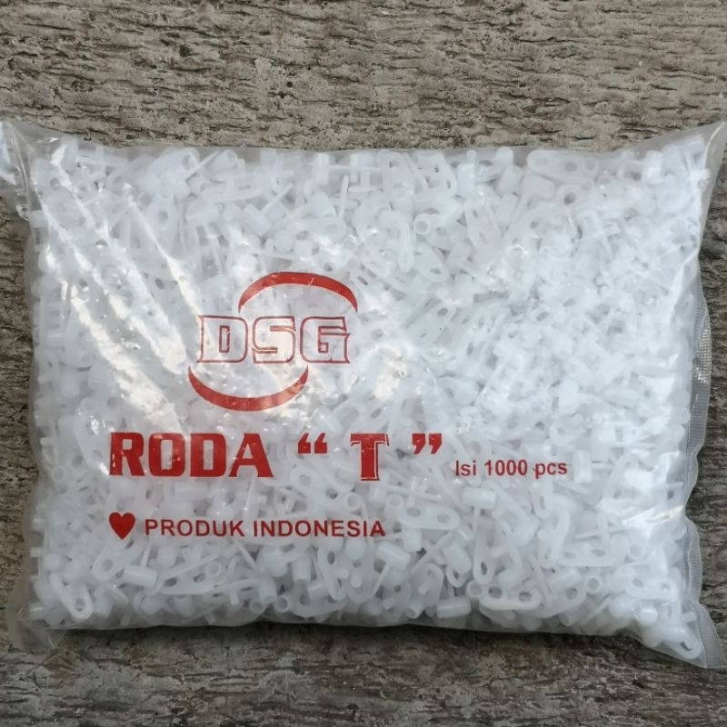 Roda T Plastik Tirai Gorden