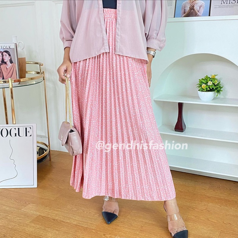 Yuri Skirt- Pleated Skirt Premium Korean Look Allsize