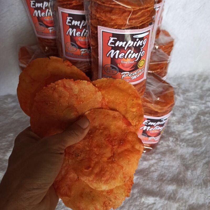 

Emping melinjo jumbo pedas manis 500gram termurah