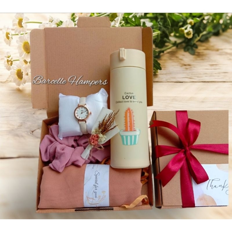 

Hampers hijab Bella square segiempat kado cewek ulang tahun kado cewek aesthetic kado wisuda kado pernikahan kado anniversary