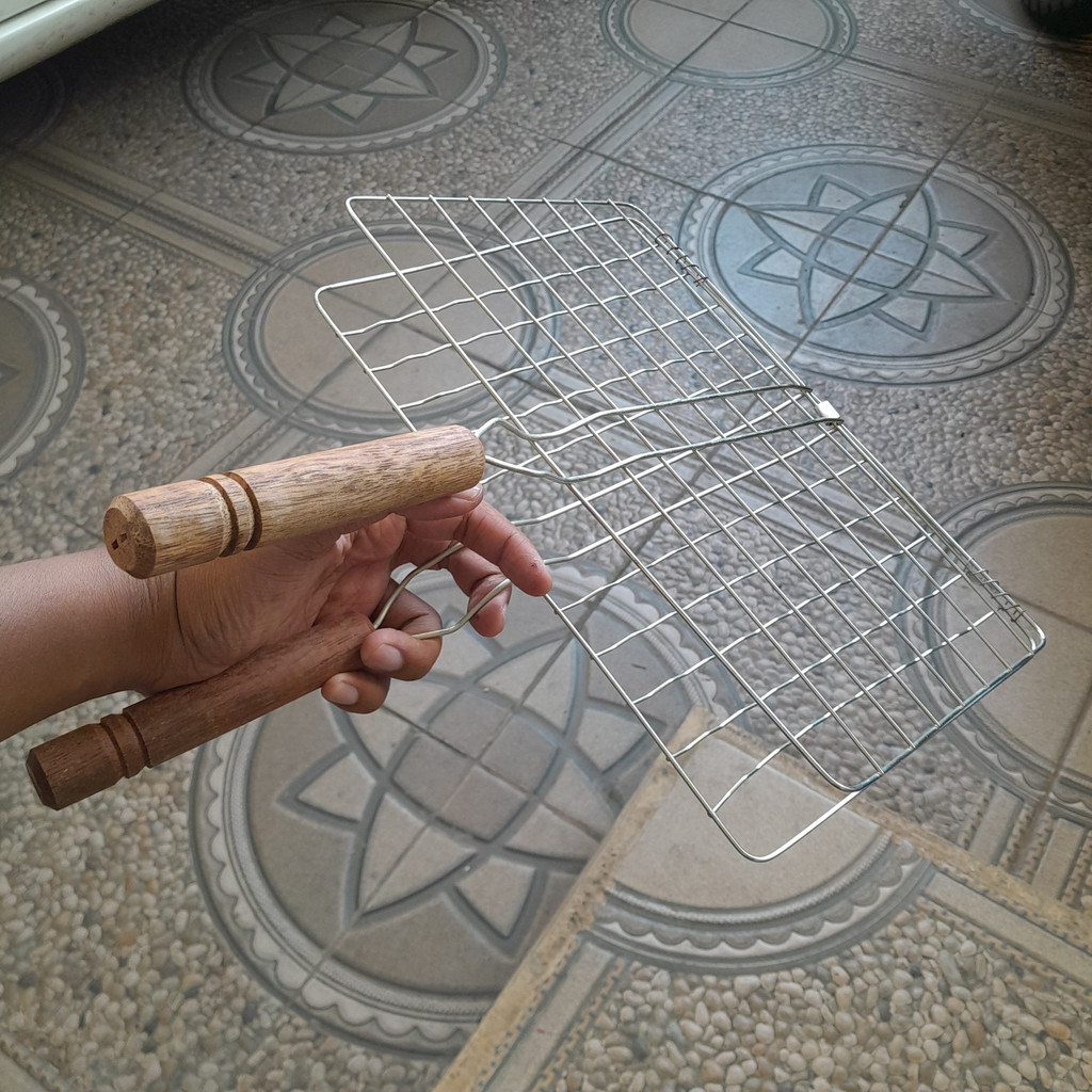 Alat Pemanggang Panggangan Ikan Ayam Bahan Stainless Anti Karat