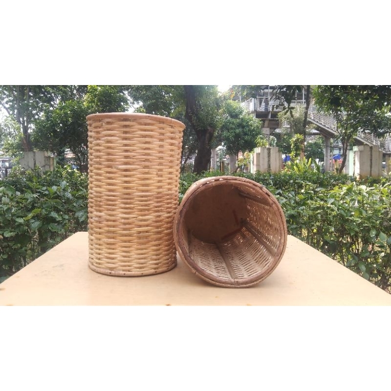 Rotan bulat vas bunga 27 cm